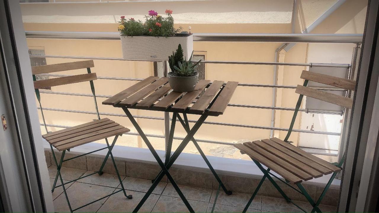 The Green Apartment Кавала Екстериор снимка