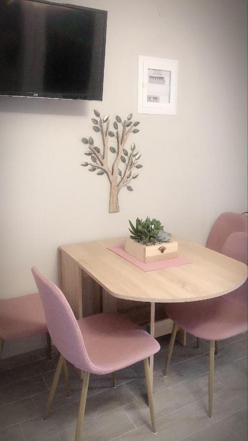 The Green Apartment Кавала Екстериор снимка