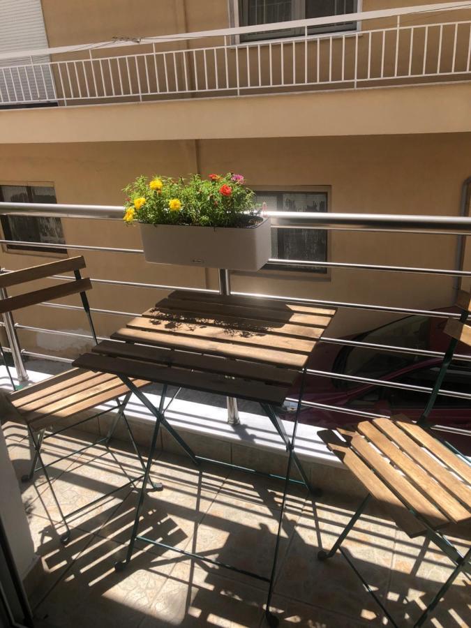 The Green Apartment Кавала Екстериор снимка